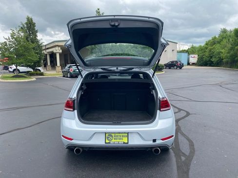 Used 2018 Volkswagen GTI S FWD image 32
