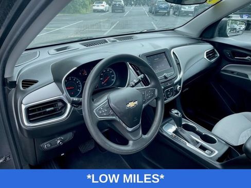 Used 2020 Chevrolet Equinox LS FWD image 11