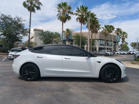 Used 2023 Tesla Model 3 Standard Range RWD image 4