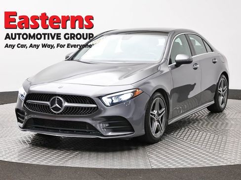 Used 2022 Mercedes-Benz A 220 4MATIC image 1