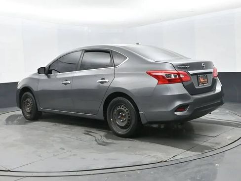 Used 2019 Nissan Sentra SV FWD image 9