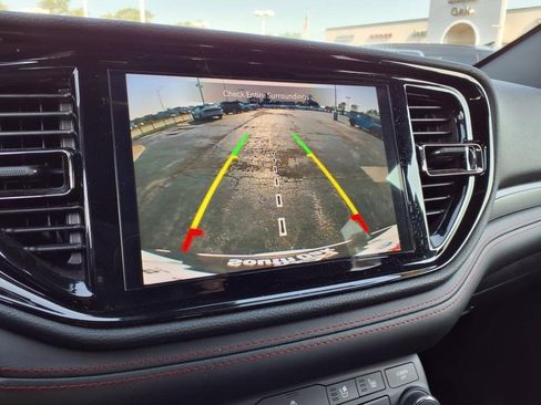 Certified 2024 Dodge Durango GT image 20