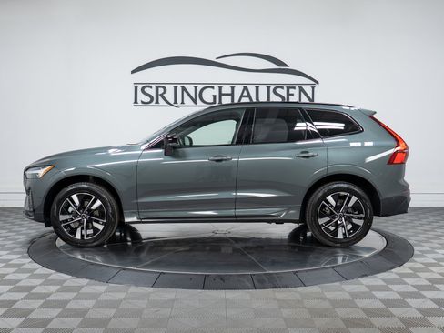 New 2026 Volvo XC60 B5 Plus w/ Climate Package image 8