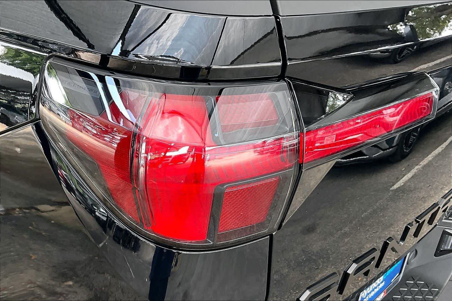 Used 2026 Hyundai Santa Cruz Limited AWD/4WD image 27