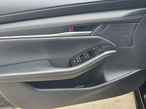 Used 2024 MAZDA MAZDA3 s image 8