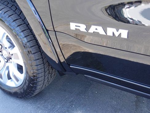 Used 2023 RAM 1500 Limited AWD/4WD image 15
