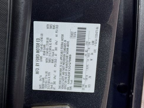 Used 2016 Ford Transit Connect XLT image 39