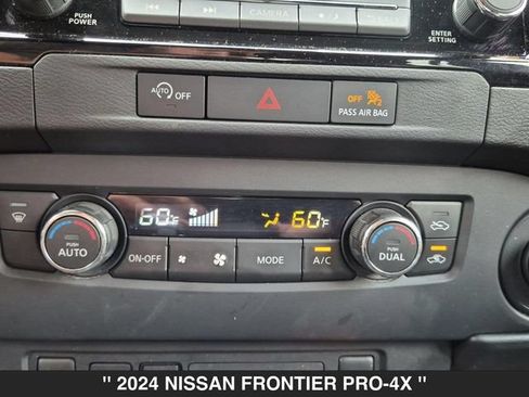 Used 2024 Nissan Frontier PRO-4X w/ Technology Package AWD/4WD image 25