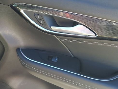 Used 2023 Buick Envision Essence image 49