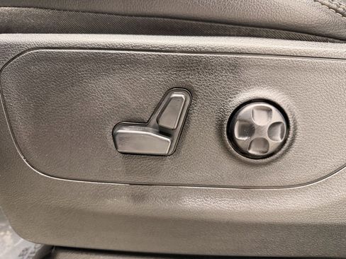 Used 2020 RAM 1500 Sport w/ Level 2 Equipment Goup w/2_L image 23