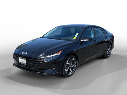 Certified 2023 Hyundai Elantra SEL w/ Convenience Package