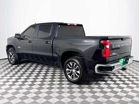 Used 2022 Chevrolet Silverado 1500 LT RWD image 6