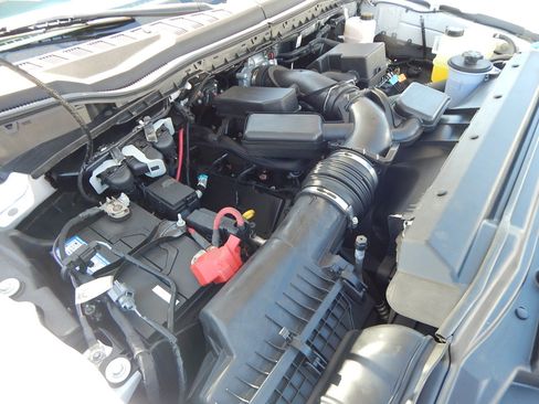 Used 2021 Ford F250 XL w/ Power Equipment Group RWD image 24