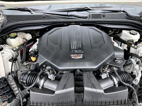 Used 2021 Cadillac CT5 V w/ Premium Package RWD image 32