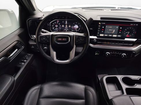 Used 2024 GMC Sierra 1500 SLT image 21