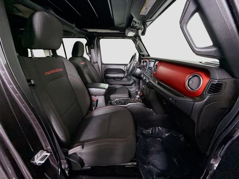 Used 2020 Jeep Wrangler Unlimited Rubicon w/ Uconnect 4C Nav & Sound Group image 29