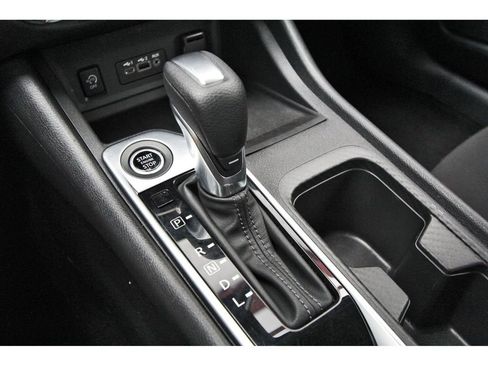 Certified 2025 Nissan Sentra SV w/ All-Weather Package FWD image 24