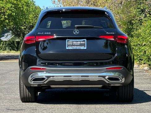 New 2026 Mercedes-Benz GLC 300 4MATIC image 4