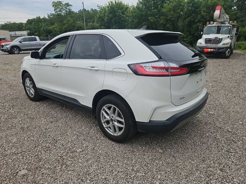 Used 2022 Ford Edge SEL w/ Convenience Package AWD/4WD image 6