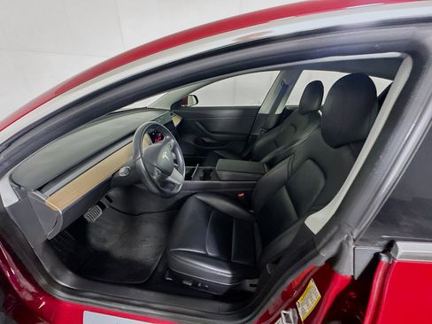 Used 2018 Tesla Model 3 Mid Range image 13