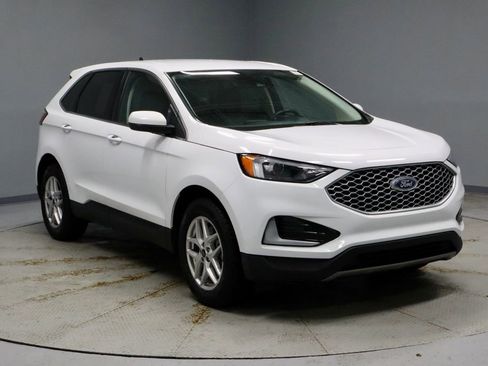 Certified 2024 Ford Edge SEL image 1