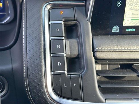 Certified 2023 Chevrolet Suburban Premier image 20