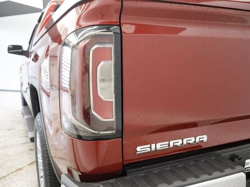Used 2018 GMC Sierra 1500 SLT w/ Texas SLT Premium Package AWD/4WD image 14
