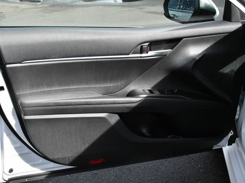 Used 2024 Toyota Camry LE image 13