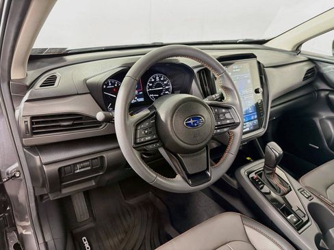 Used 2024 Subaru Crosstrek 2.5i Limited w/ Crosstrek Mirror Package AWD/4WD image 16