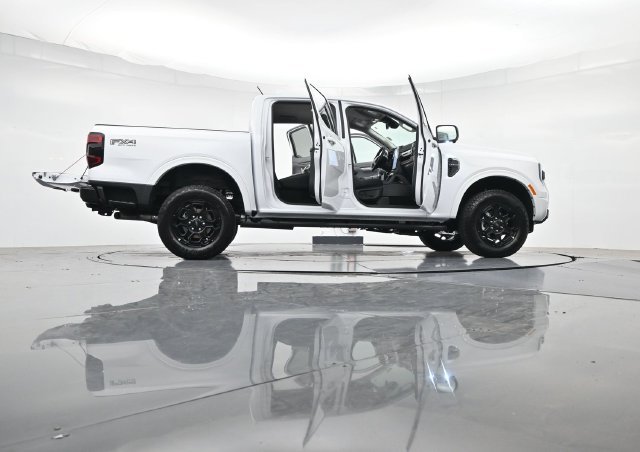 New 2026 Ford Ranger Lariat w/ FX4 Off-Road Package AWD/4WD image 56