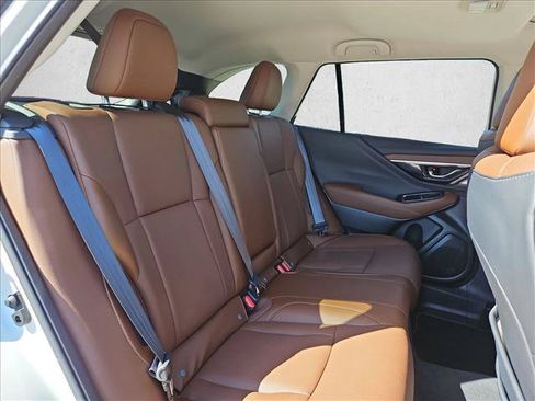 Used 2025 Subaru Outback Touring XT AWD/4WD image 21