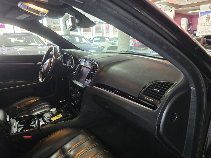 Used 2021 Chrysler 300 S RWD image 12