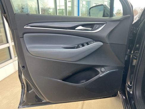 Used 2018 Buick Enclave Essence w/ Trailering Package image 16