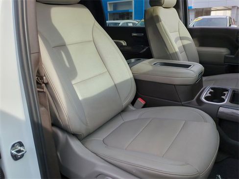 Used 2021 Chevrolet Silverado 2500 LTZ w/ LTZ Convenience Package image 24