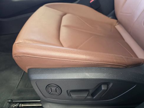 Used 2025 Audi Q3 2.0T Premium AWD/4WD image 22