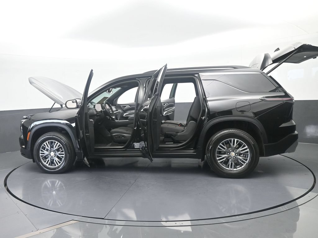 Used 2026 Chevrolet Traverse LT FWD image 72