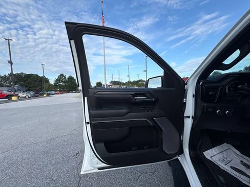 Used 2023 GMC Sierra 1500 AT4X w/ AT4X AEV Edition AWD/4WD image 11