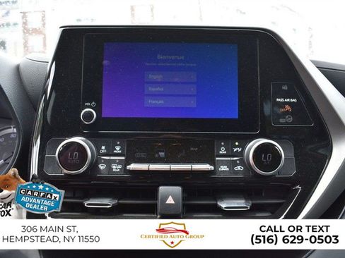 Used 2025 Toyota Highlander LE FWD image 18