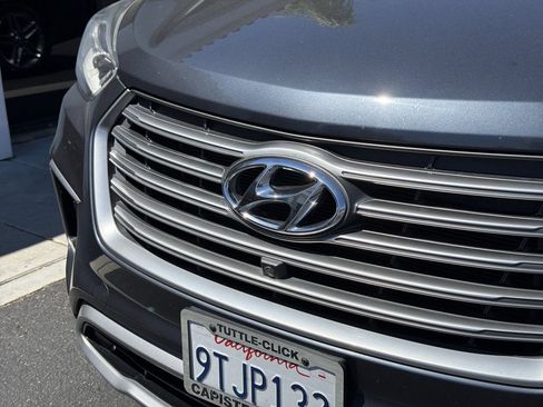 Used 2017 Hyundai Santa Fe Limited FWD image 14