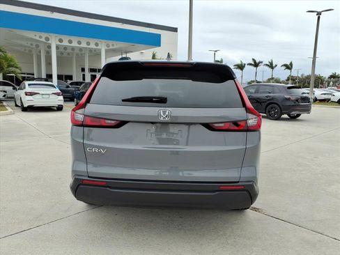 Certified 2024 Honda CR-V EX image 5