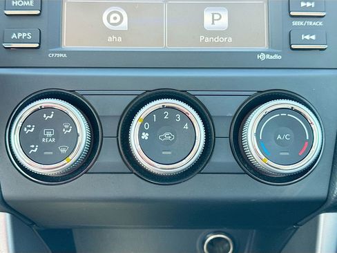 Used 2018 Subaru Forester 2.5i w/ Alloy Wheel Package image 19