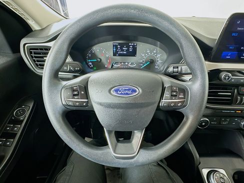 Used 2022 Ford Escape SE AWD/4WD image 11