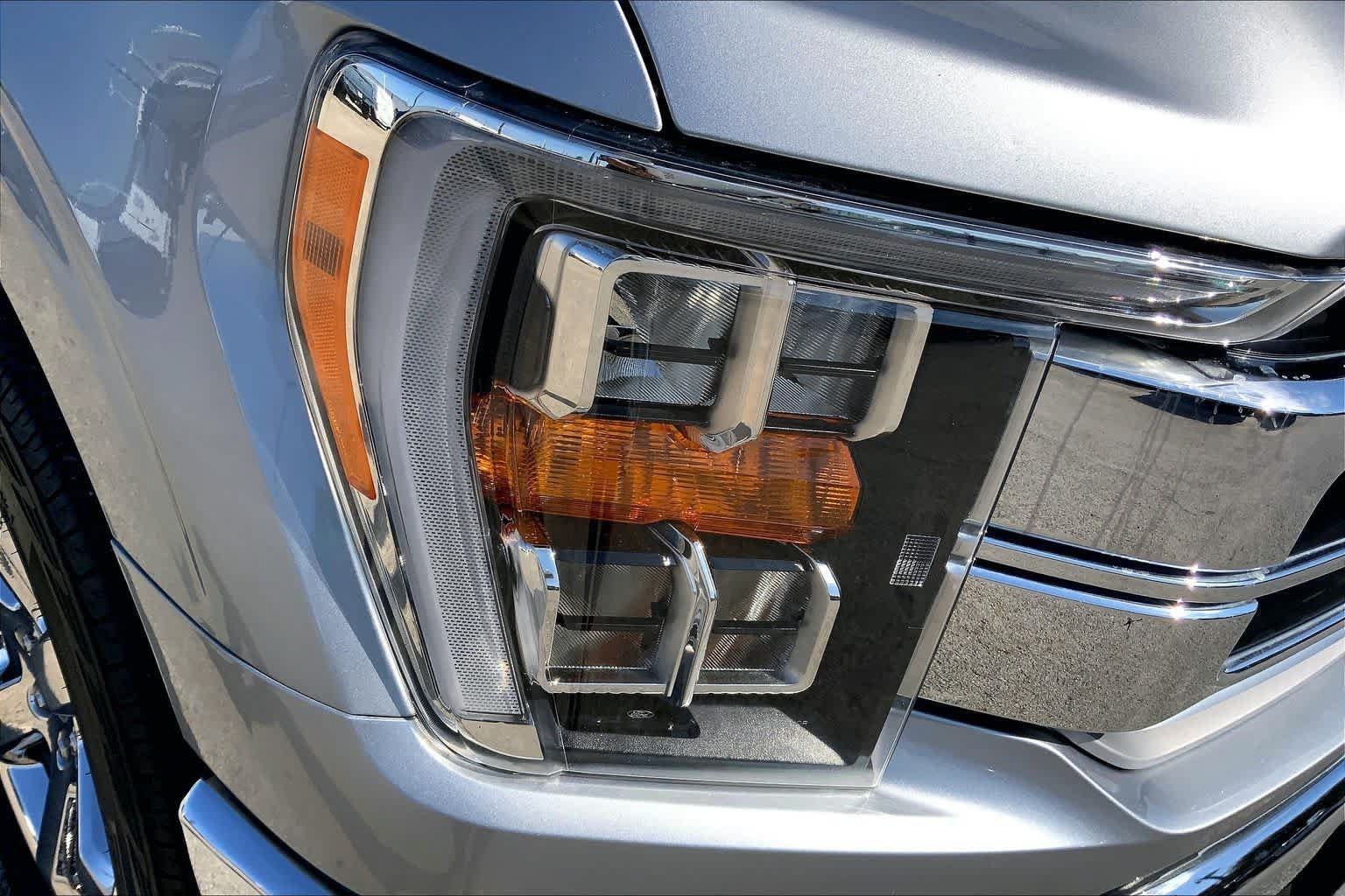 Used 2023 Ford F150 Lariat w/ Trailer Tow Package AWD/4WD image 28