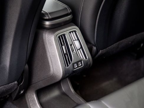 New 2026 BMW X2 xDrive28i w/ Technology Package image 23