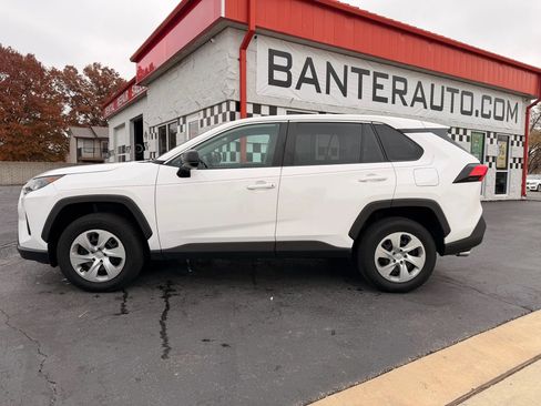 Used 2022 Toyota RAV4 LE w/ Carpet Mat Package (TMS) image 2