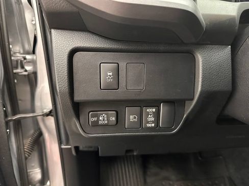 Used 2023 Toyota Tacoma TRD Off-Road w/ TRD Premium Off Road Package AWD/4WD image 16