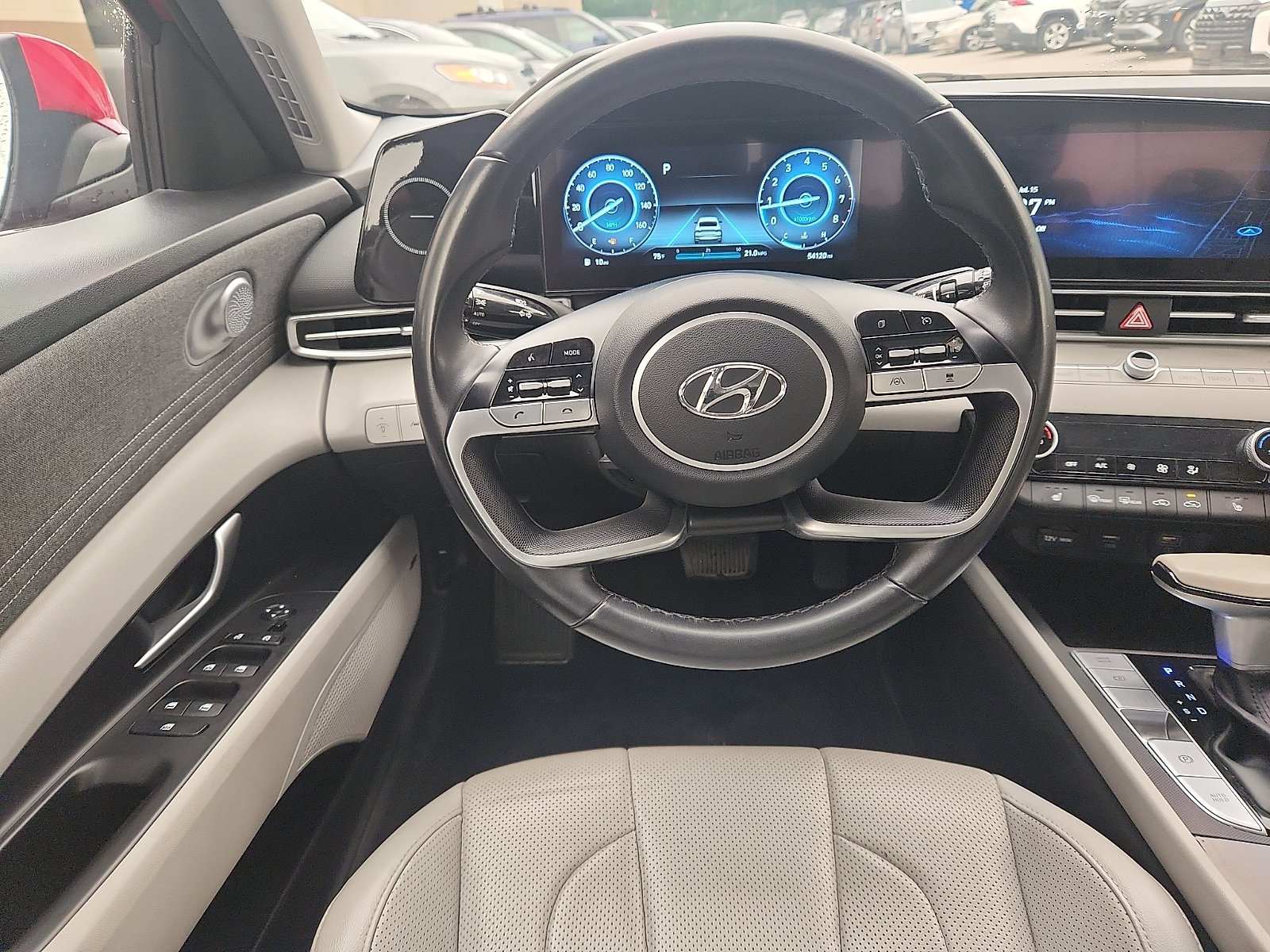 Certified 2023 Hyundai Elantra Limited w/ Cargo Package FWD image 9