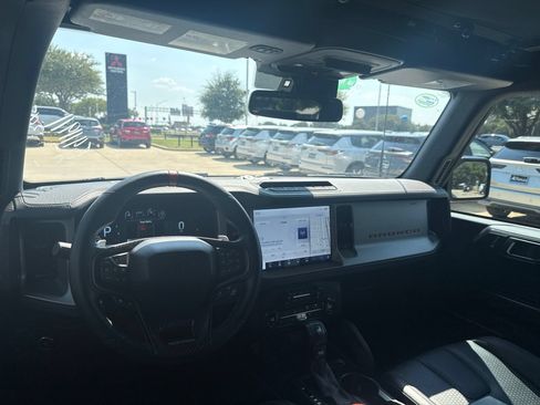 Used 2023 Ford Bronco Raptor AWD/4WD image 6