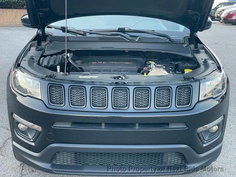 Used 2018 Jeep Compass Latitude image 25