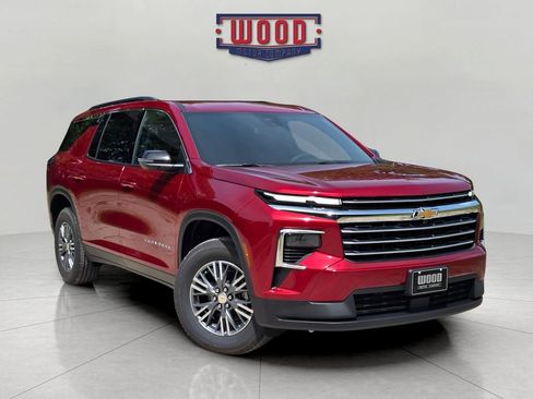 New 2026 Chevrolet Traverse LT w/ LPO, Floor Liner Package AWD/4WD image 1